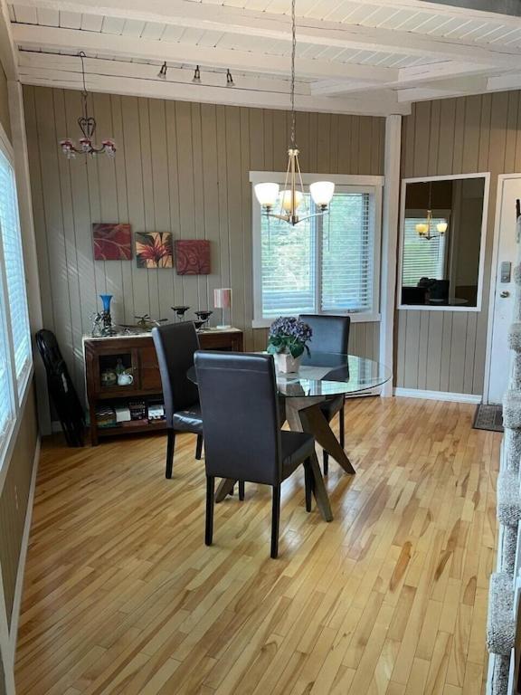 Akiskinook At Windermere Lake - Private Beach Access - New Pool And Hot Tub Now Open! Invermere Exterior photo